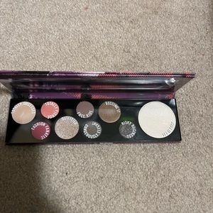 Mac eyeshadow palette